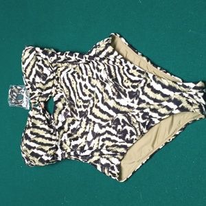 Seafolly One Piece Swimsuit NWT